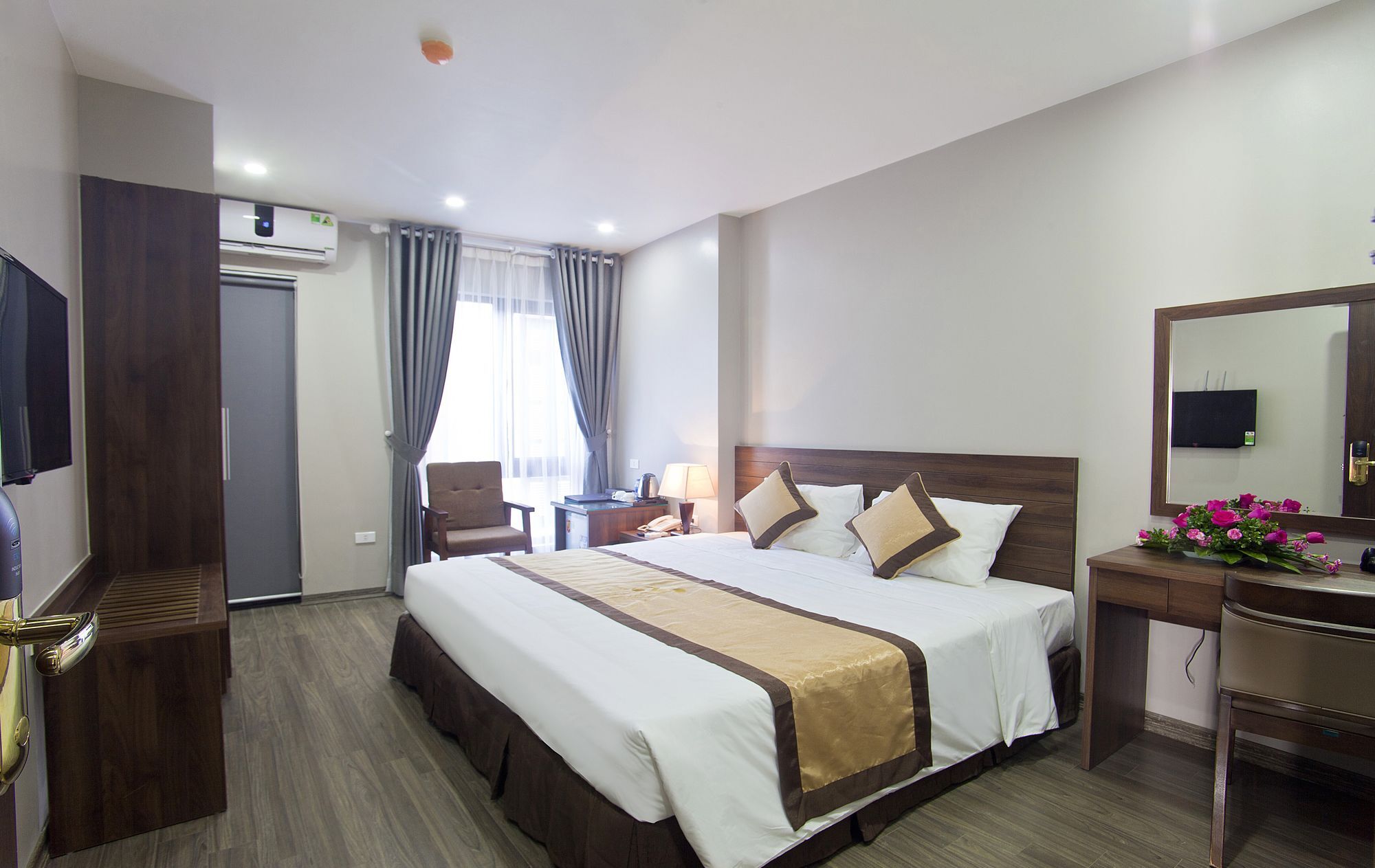 Victor Hanoi Hotel Exterior photo